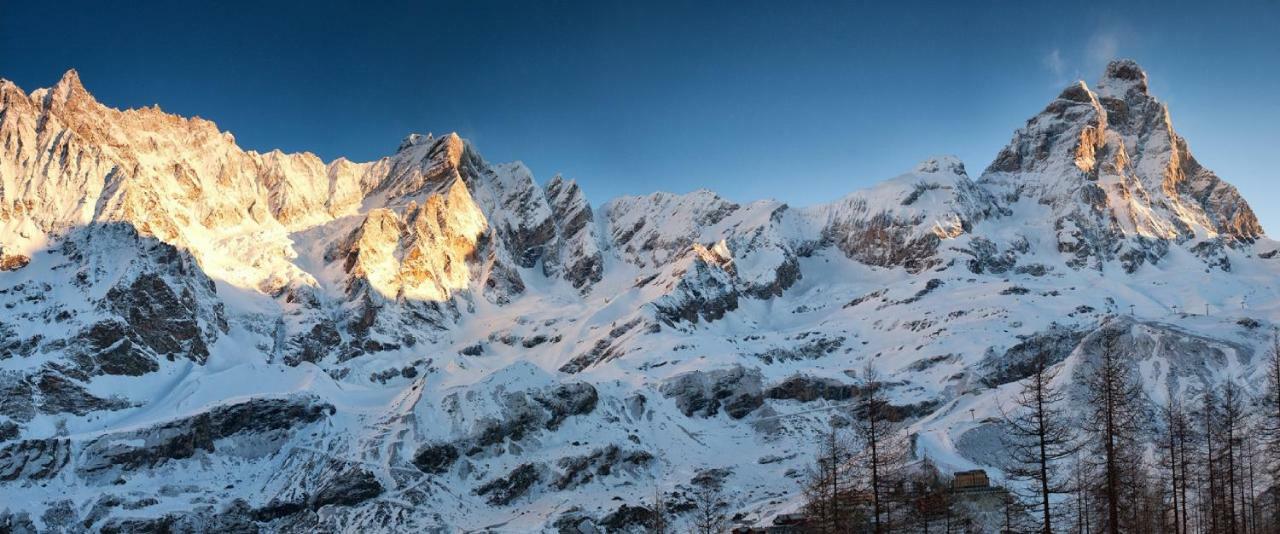 Cervinia Ski In Ski Out - Studio On The Slopes Breuil-Cervinia Exteriör bild